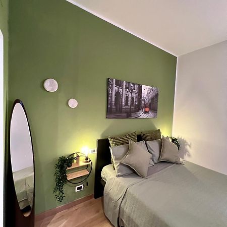La Bella Milano Charme Apartment 3 Km Away From Duomo/ Netflix & Wi-Fi Included Экстерьер фото